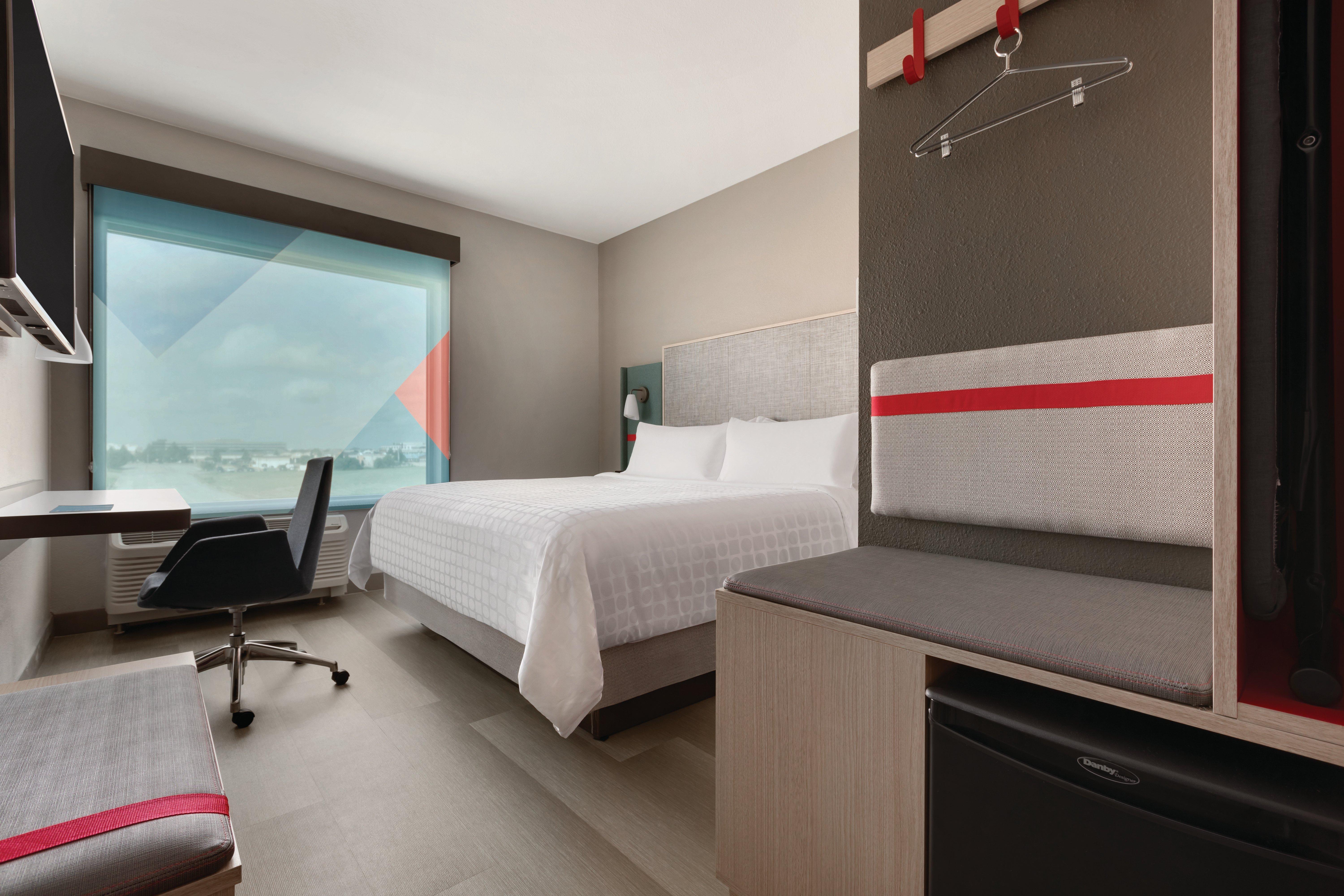 Avid Hotel - Staunton By Ihg Ngoại thất bức ảnh