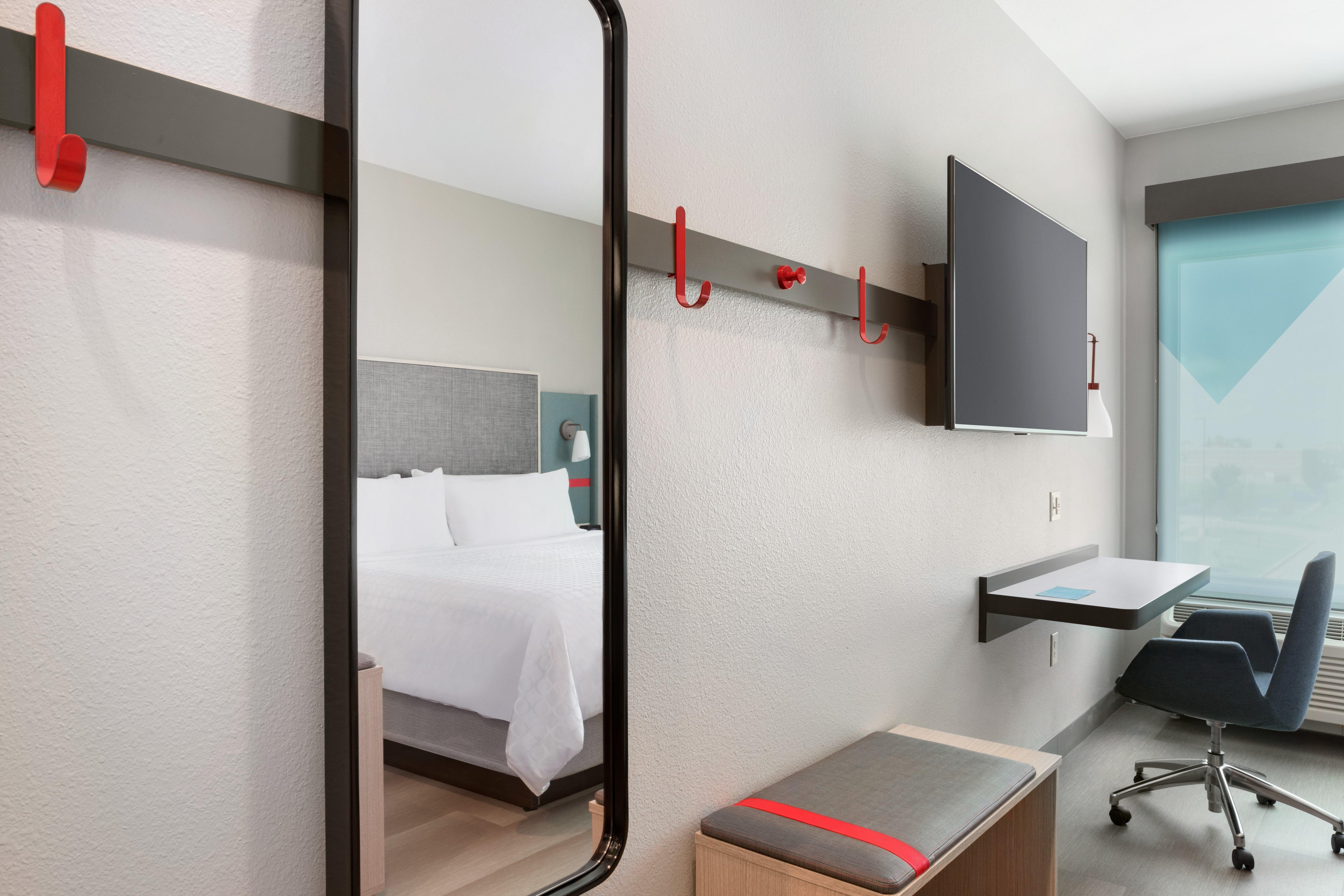 Avid Hotel - Staunton By Ihg Ngoại thất bức ảnh