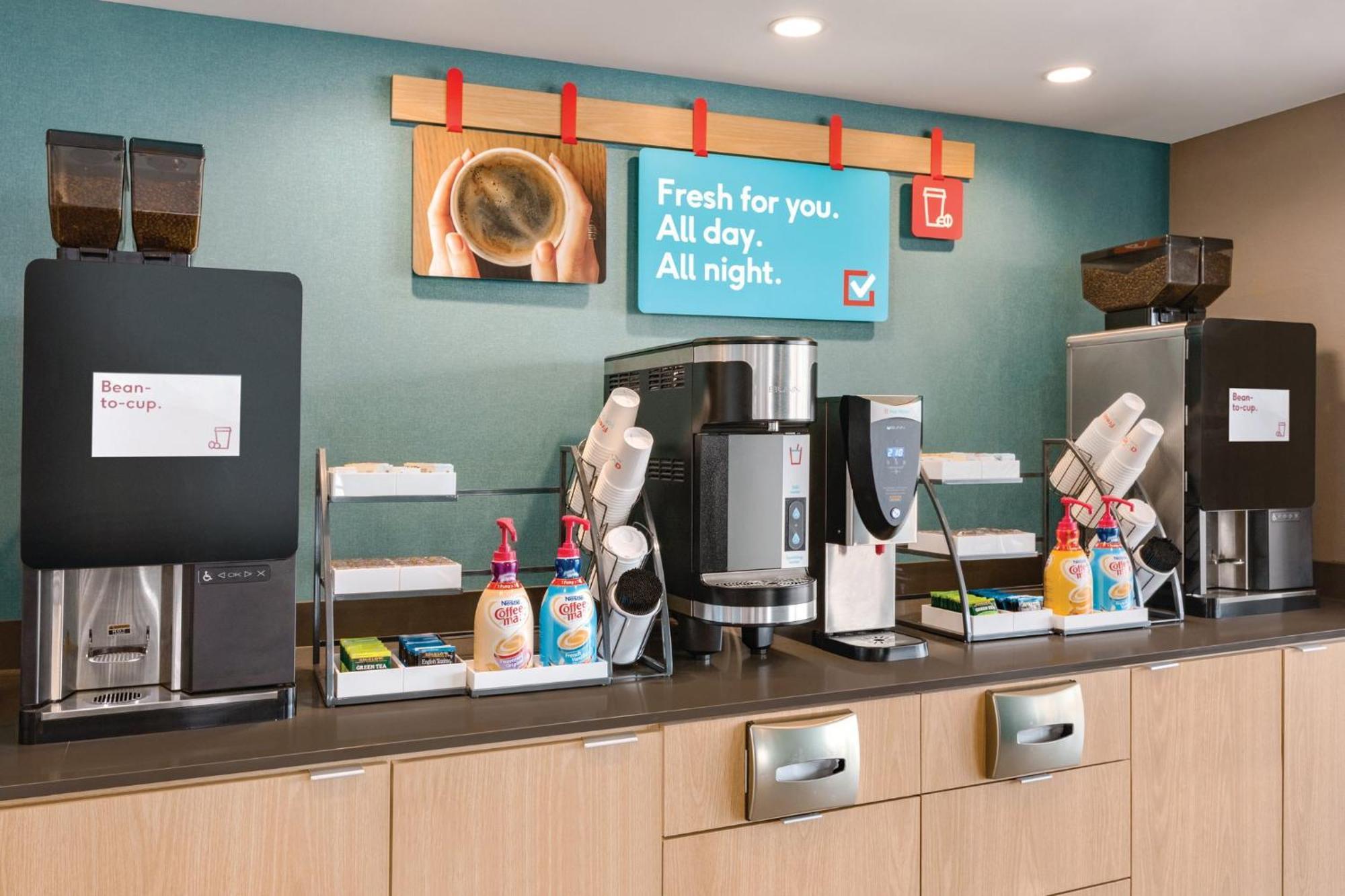 Avid Hotel - Staunton By Ihg Ngoại thất bức ảnh